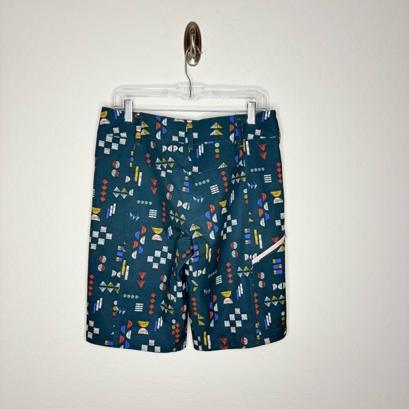 Wild Rye Kaweah Bike Shorts Green Geometry Class Outdoor Hiking Biking Size 8 - Picture 4 of 6